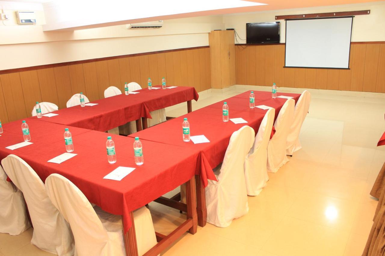 Trinity Suits Bangalore Exterior photo